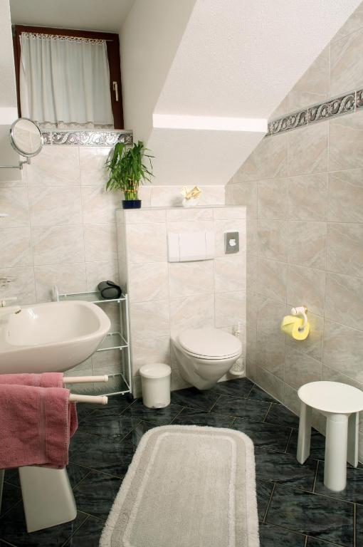 Gaestehaus Ortner Liesing Quarto foto